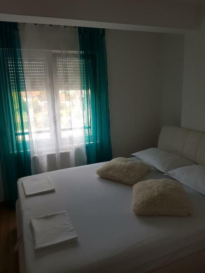 Apartman Dijana Banja Luka Exterior foto
